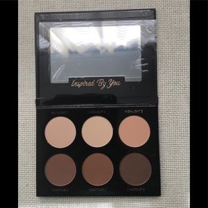 IBY Beauty Highlight & Contour Palette